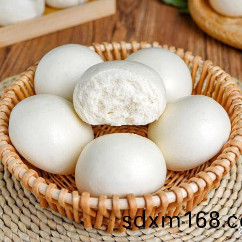 饅頭房(fang)最常用的揉麵壓麵(mian)的機器--自動壓麵機