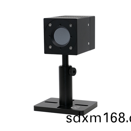 50mW-150W風冷(leng)熱(re)電(dian)堆(dui)激光(guang)功(gong)率計(ji)BND-F150-30